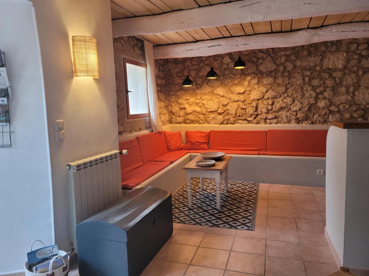 Gite Les Fourches Baudinard Zewnętrze zdjęcie
